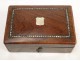 Music Box &quot;3 tunes&quot; Rosewood and inlaid mother of pearl, Napoleon III nineteenth