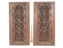 Two Flamboyant Gothic carved wooden panels, High Period, 16th-17th century