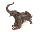 Sculpture bronze éléphant tigres Omori Mitsumoto Kogen Japon Meiji XIXème