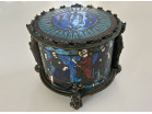 Pyxide boîte hosties bronze émaux cloisonnés Limoges personnages Bible XIXè