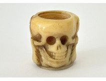 Carved rosary bead with a skull, Christ, Vanity, Memento Mori, Skull, 19th century