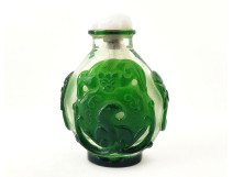 Chinese snuffbox, green glass bottle, bat, horse, Qing dynasty, 19th century