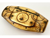 Snuffbox, carved horn box, sailor's work, convict, Folk Art, 19th century