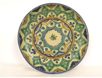 Large round polychrome earthenware dish with floral rosette, Morocco, Maghreb, Fez, late 19th century
