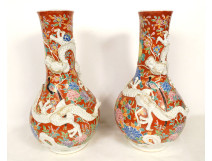 Pair of Arita porcelain vases, Japan, Hichozan Shinpo Monzaemon dragons, 19th century