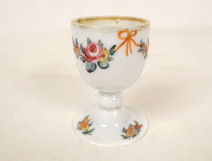 White opaline egg cup with garlands of flowers and gilt bows, Charles X style, 19th century