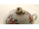 Covered porcelain cream pot, East India Company, famille rose pattern with flowers, 18th century