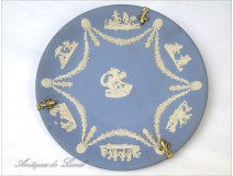 Wedgwood Earthenware plate Angelots 19th Shells