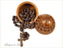 Rosary Case with Carved Egg Corozo 19th
