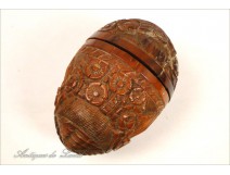Corozo egg Carved Flowers 19th