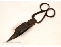 Old Iron Candle snuffer 19th