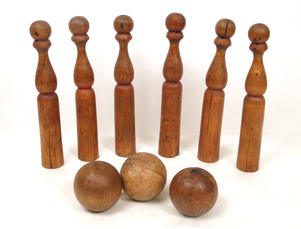 Jeu de quilles en bois vintage : jeu de bowling 9 quilles aux