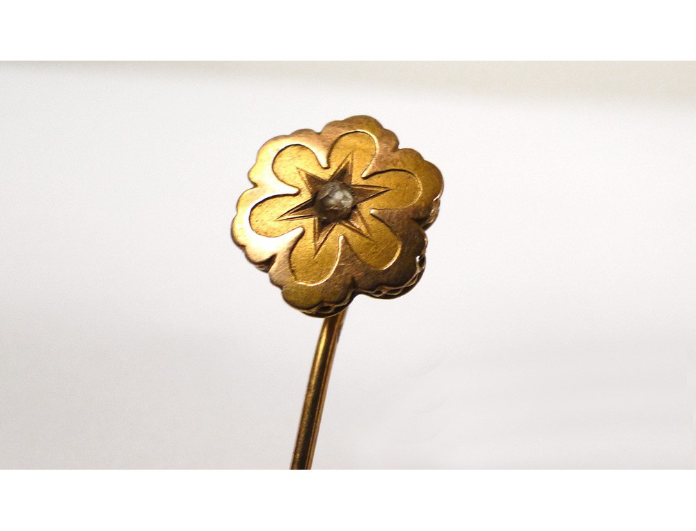 Epingle à Cravate Plaqué Or - Motif Fleur - Vintage