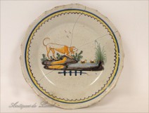 Earthenware plate Nevers, dogs and ducks, eighteenth