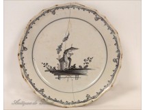 Earthenware plate La Rochelle, and Flower Chinese, XVIII