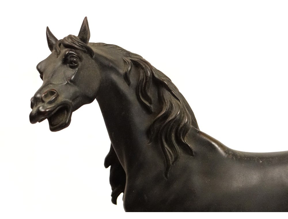 Restoration bronze pendulum clock horse horse palmettes flowers century