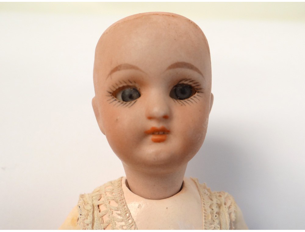 Ancienne Poupée Mignonnette En Biscuit – 8,5 Cm – XIXe Siècle France
