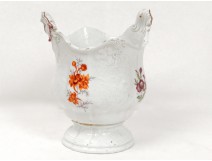 Vase pot porcelain Meissen Germany flowers shells eighteenth