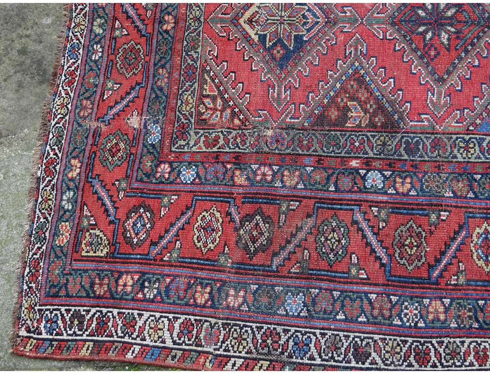 Mid-20th Century Hand Knotted Persian Rug — La Maison Supreme Ltd.