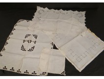 Lot 4 placemats linen embroidery days old mongrel scale twentieth century flowers