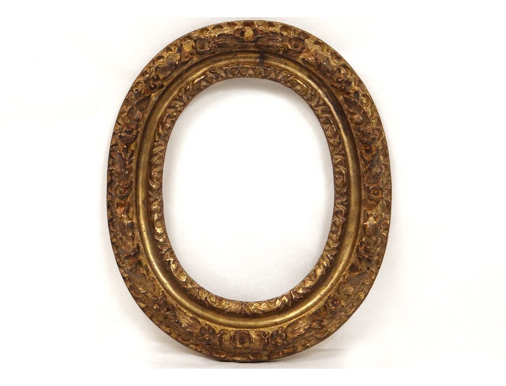 antique oval frame