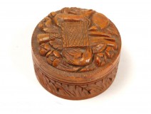 Pill box tagua carved bird dog convict nineteenth century
