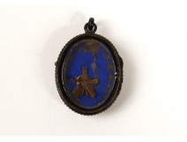 Medallion pendant reliquary work hair flowers nineteenth century