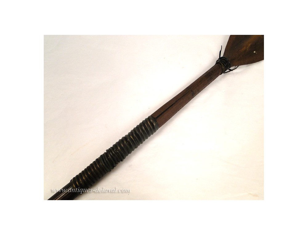 Lance Africaine – Art Premier – XXe Siècle – Longueur 106 Cm – Bon état