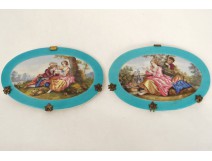 Paire plaques porcelaine Paris Sèvres scènes galantes romantiques couple XIXème