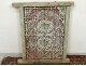 Fenêtre marocaine grille fer forgé bois peint Maroc Maghreb Atlas déco XXè