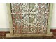 Fenêtre marocaine grille fer forgé bois peint Maroc Maghreb Atlas déco XXè