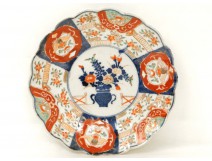 Assiette porcelaine imari Japon bouquet fleurs vase oiseaux XIXème siècle