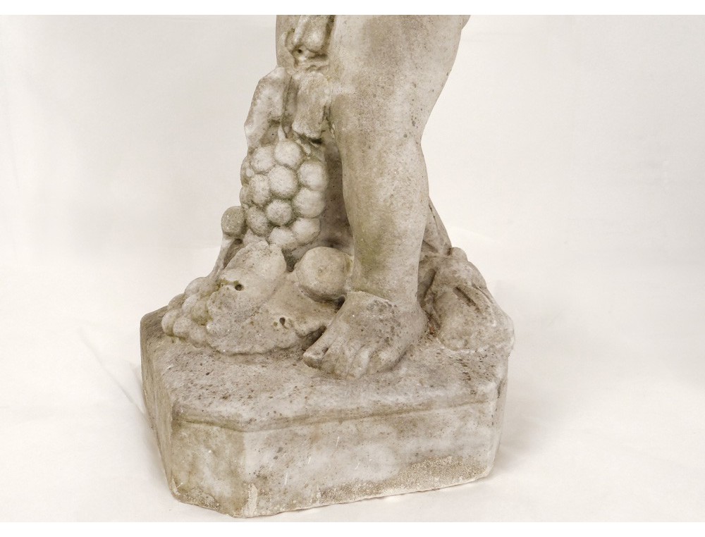 Superb Carrara marble statue cherub Love fruit bunches grapes XIX