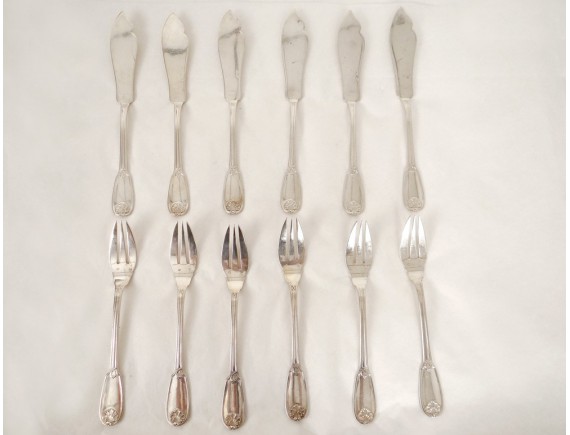 ANCIEN COUVERTS de SERVICE à POISSON en ARGENT Poinçons Minerve 1 Titre