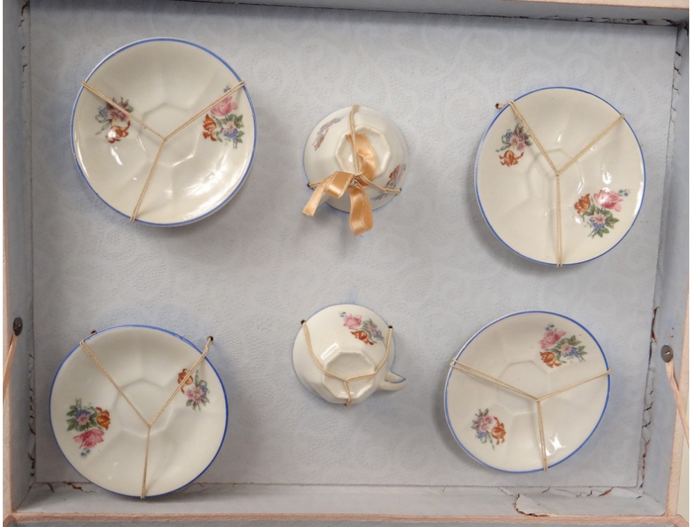 Ancienne Dinette Enfant Poupée - Soupière Et Assiettes En Porcelaine