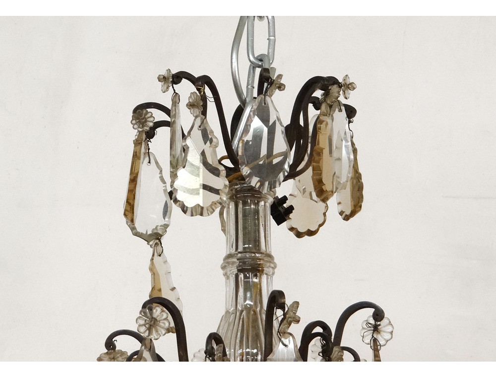 Lustre à pampilles 6 feux bronze doré cristal taillé fleurs XIXème siècle