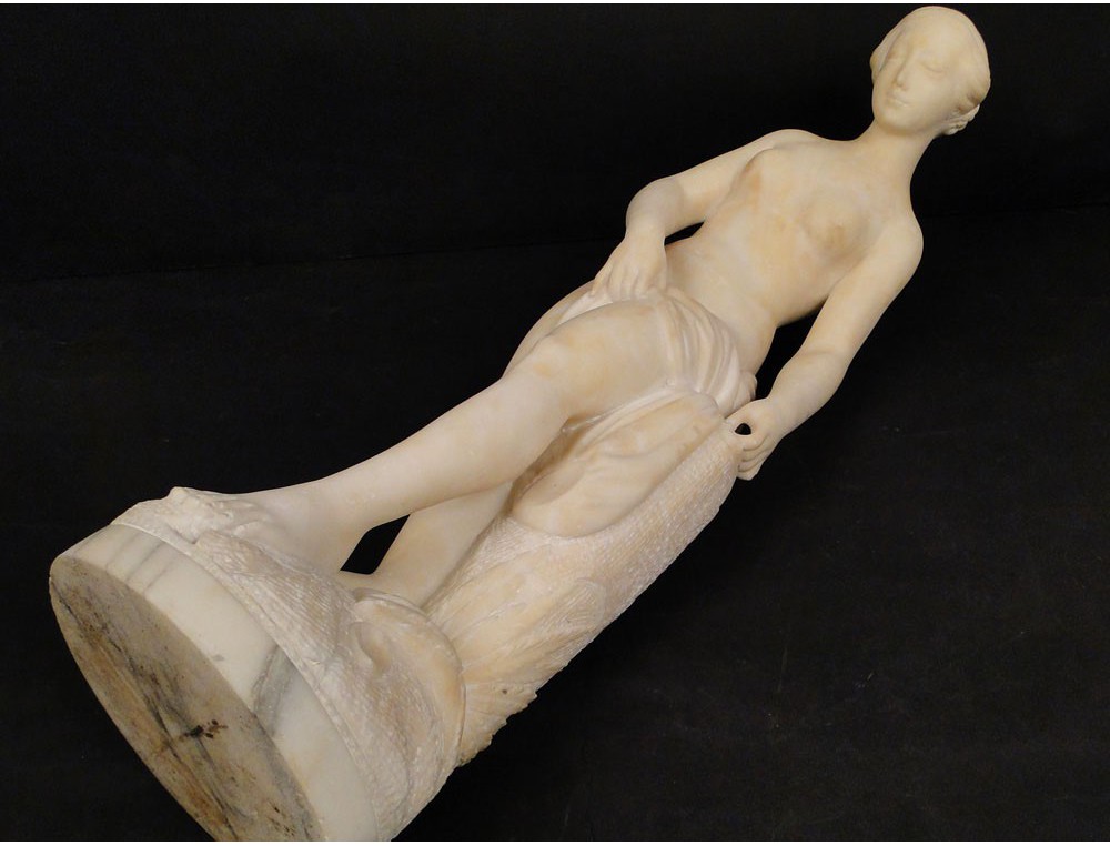 Beautiful Nude Lady Art Deco Alabaster Sculpture Lamp Artist Signed