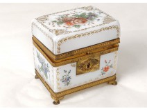 Box box white opaline gilt flowers golden brass Charles X nineteenth