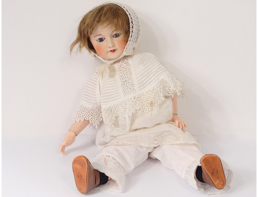 Poupee ancienne Unis France 301 porcelaine vetements collection doll XXe