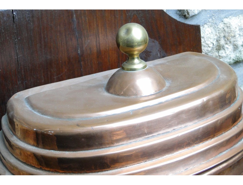 Fontaine à Eau Dintérieur En Cuivre Xviiie